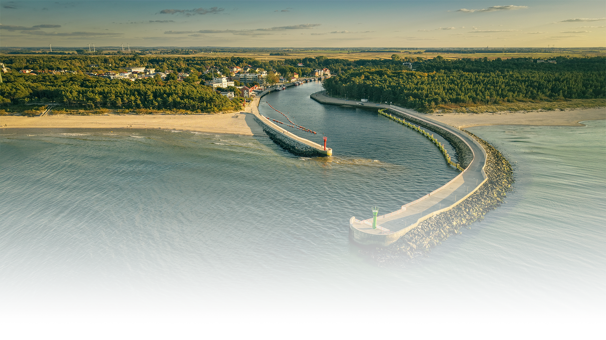 Mrzeżyno widok z lotu ptaka.